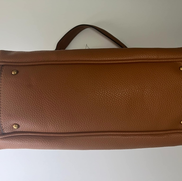 Gues Purse - Picture 3 of 5